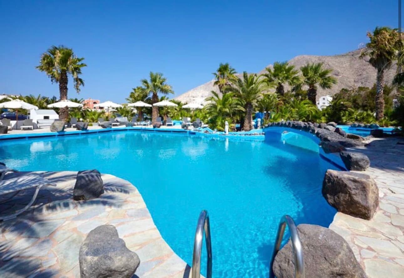 Santorini Getaway Fenix Collection