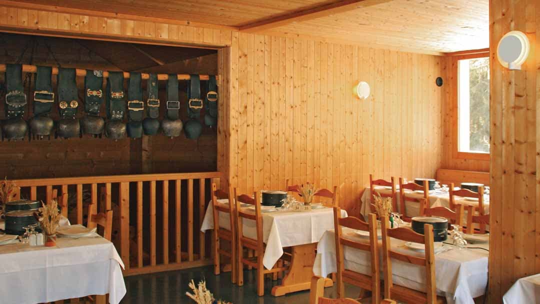 Avoriaz Ski Escape with Pass & Gear Included - photo 3