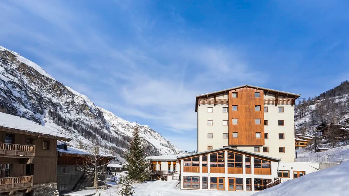 Peak Perfection: 7-Night Tignes Ski Escape - photo 2